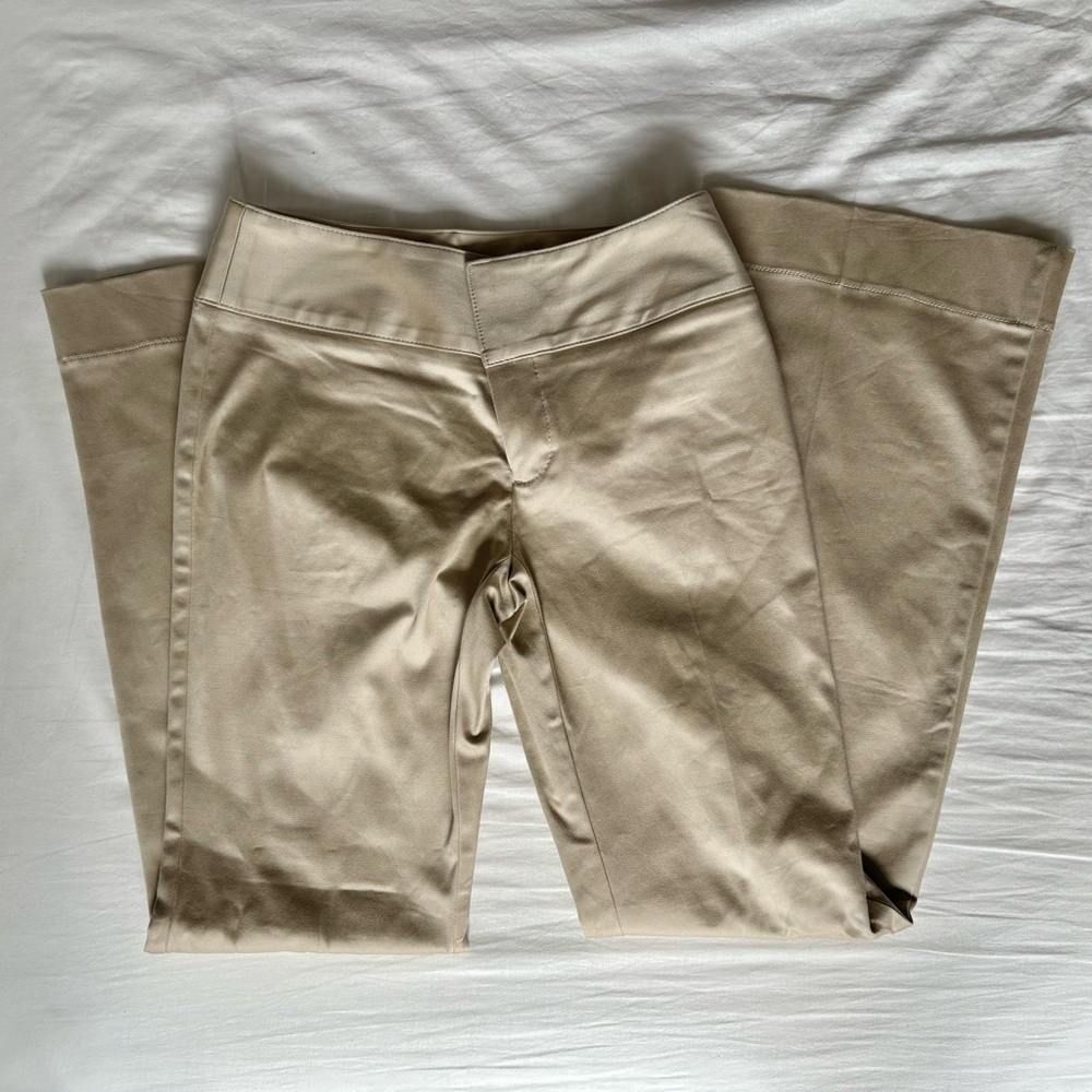 ARITZIA Low Rise Flared Mercedes Cream Trousers